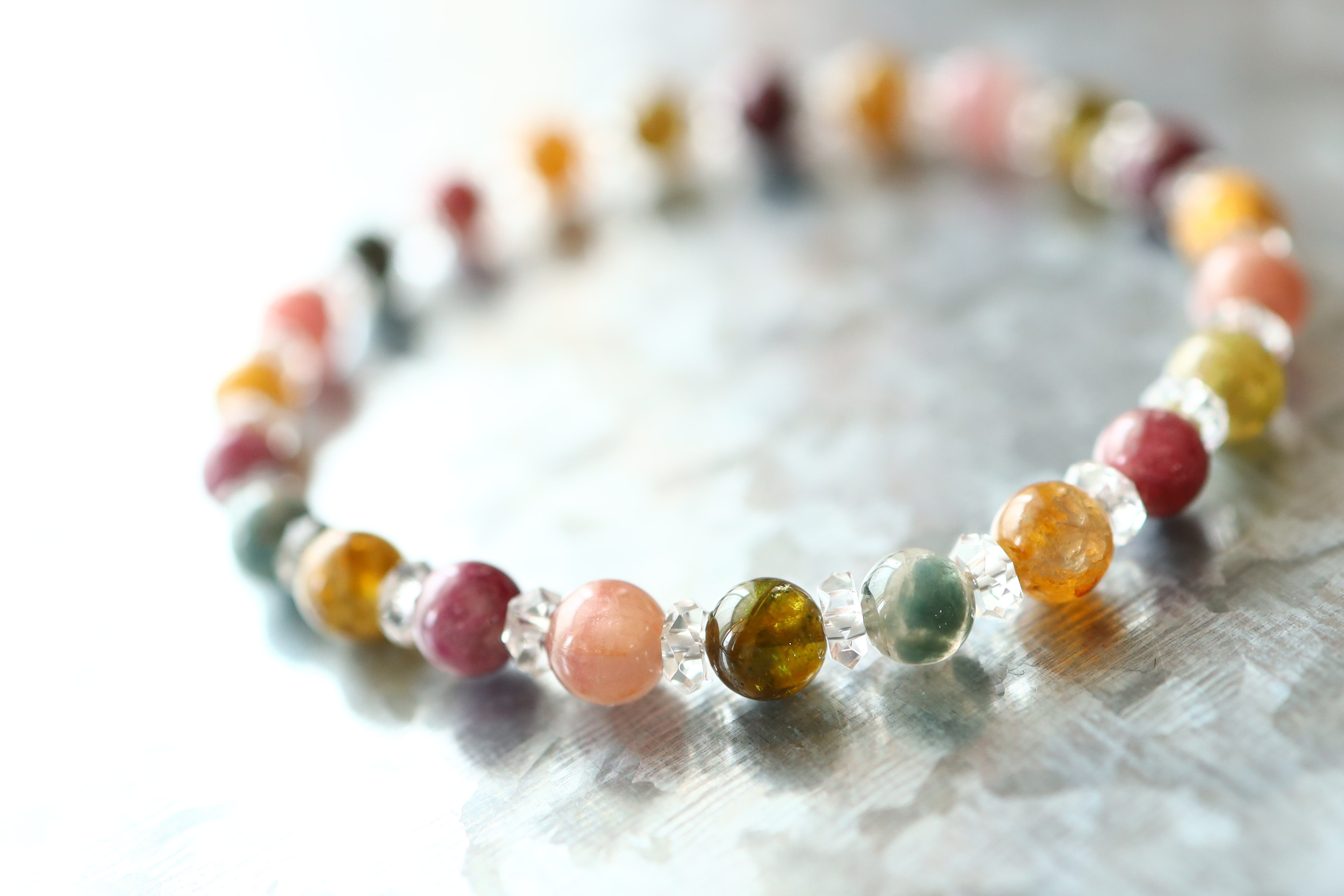 …☆プレミアムブレス☆…☆トルマリン（ミックスカラー）約6ミリ＆水晶☆…☆天然石ブレスレット☆…ⅲ