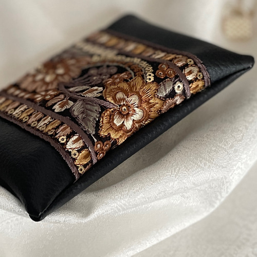 インド刺繍リボンのミニポーチ/生成×グレーチュール ポーチ