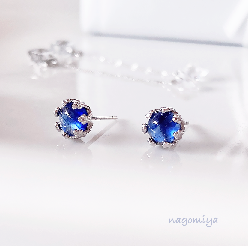 天然ブルーサファイア ピアス 0.4～0.6ct(Total) スクエアカット