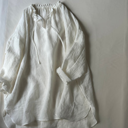 【受注製作】ベルギーリネンローン★フリルネックのプルオーバー★27色から選べます★フリーサイズ★ 4枚目の画像