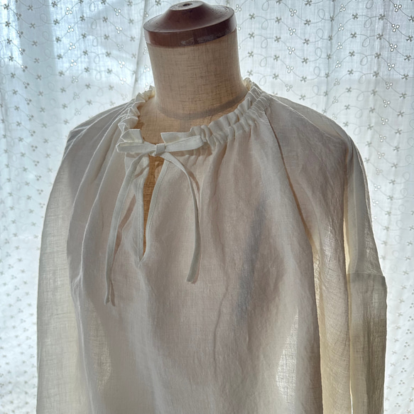 【受注製作】ベルギーリネンローン★フリルネックのプルオーバー★27色から選べます★フリーサイズ★ 15枚目の画像