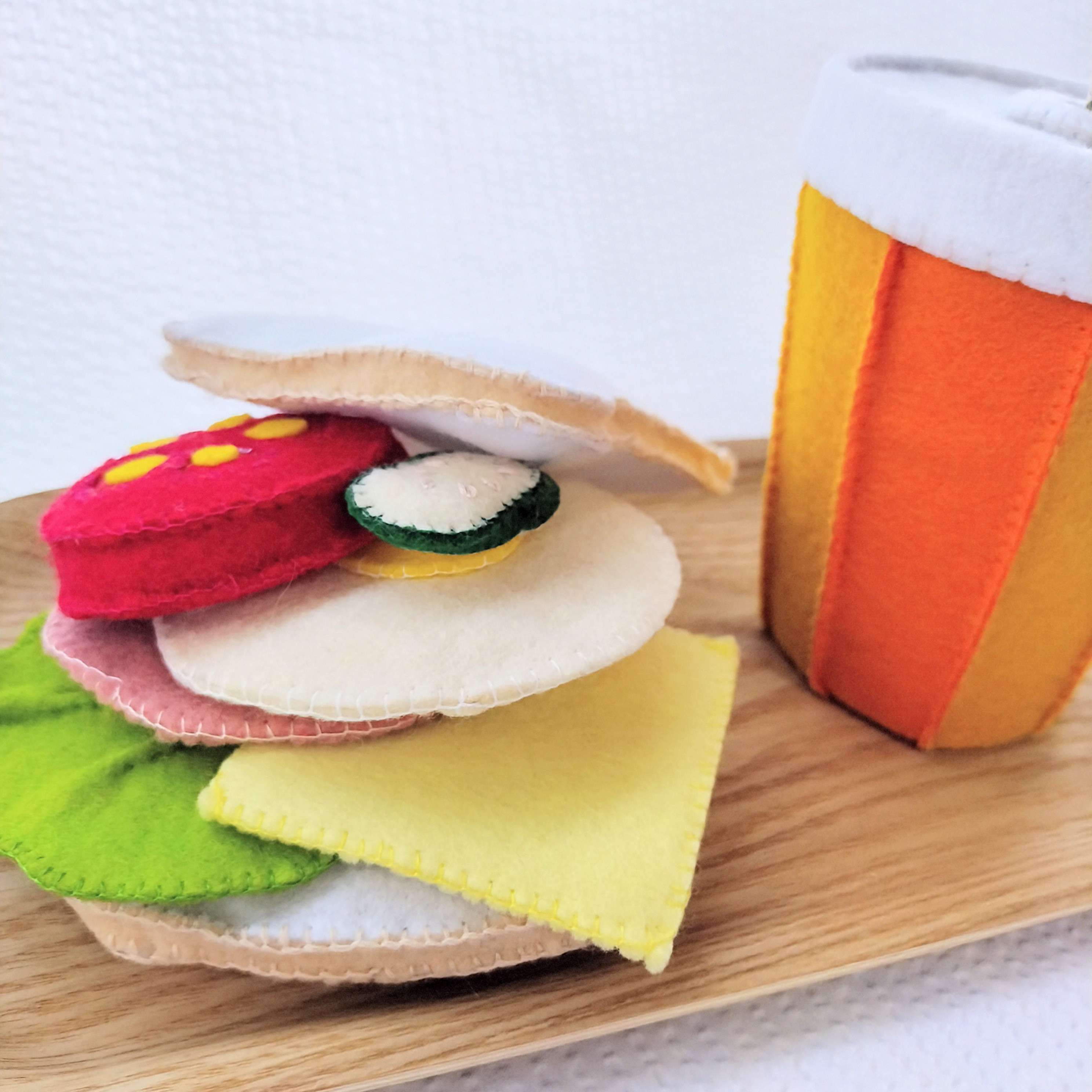 ほーむず様☆専用 フエルトおままごと 受注製作】 フェルト ままごと おむすび屋さんの通販 by