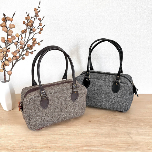 ウールツイードのころんとスクエア2WAYボストンバッグ【ブラウン