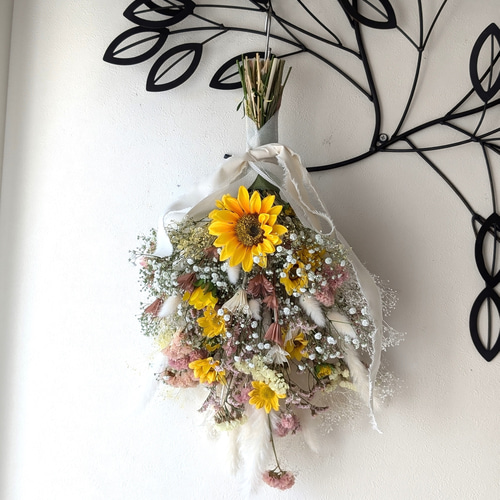 ナチュラルな可愛らしさ！カラフルです！ひまわりとお花いっぱい