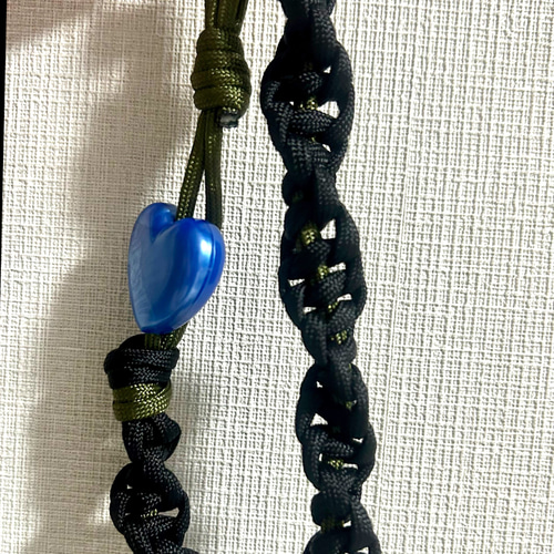 パールハートビーズ付き パラコードストラップ 携帯ストラップ vvacco