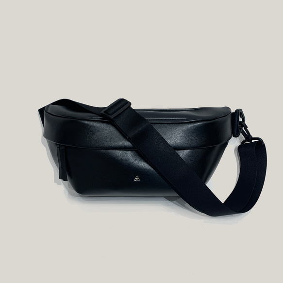 BODY BAG 超軽量ボディバッグ！ ボディバッグ・ウエストポーチ
