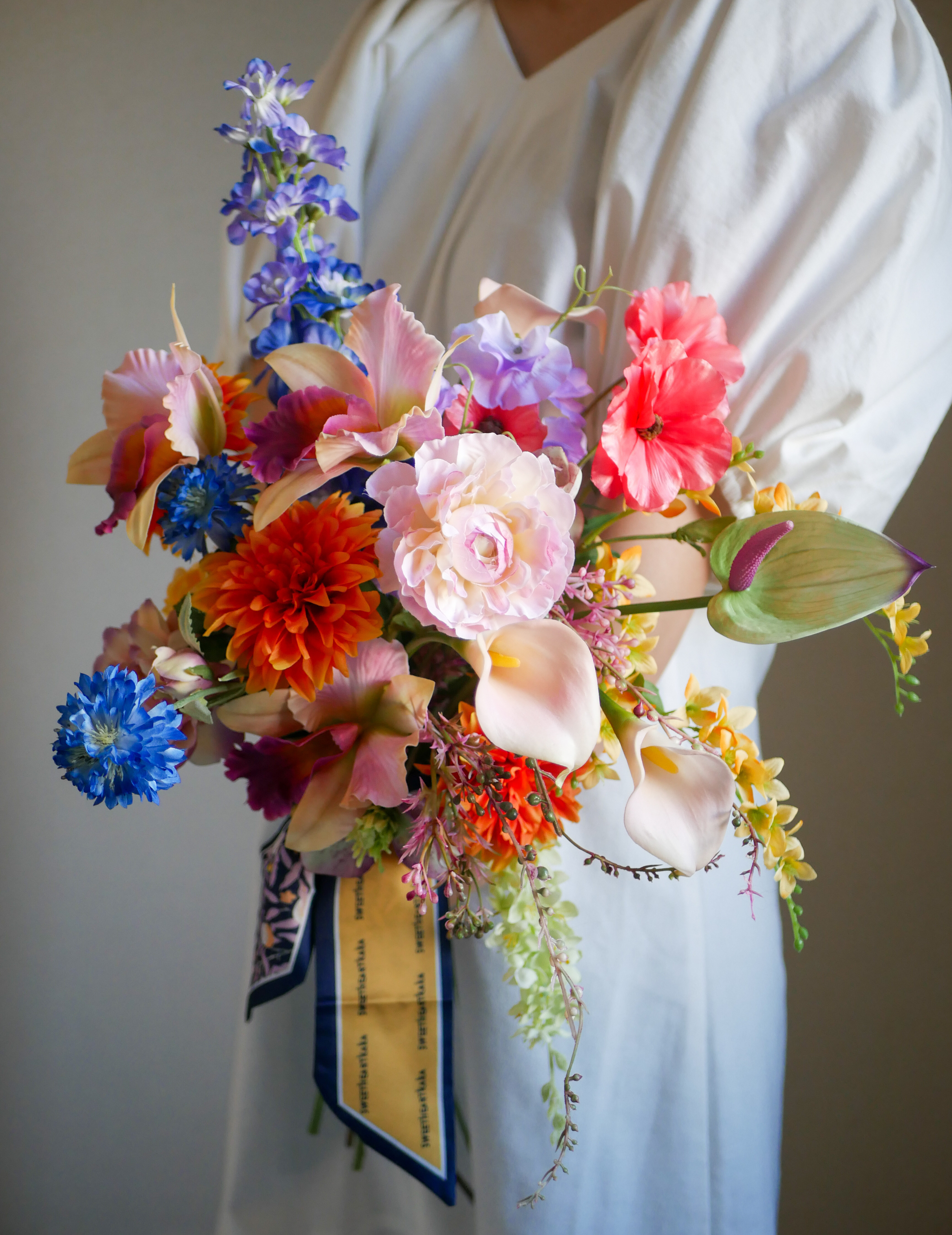 ウェディングブーケ　前撮りブーケ　個性派ブーケ　スカーフ　カラフルブーケ　韓国ブーケ 14,400円