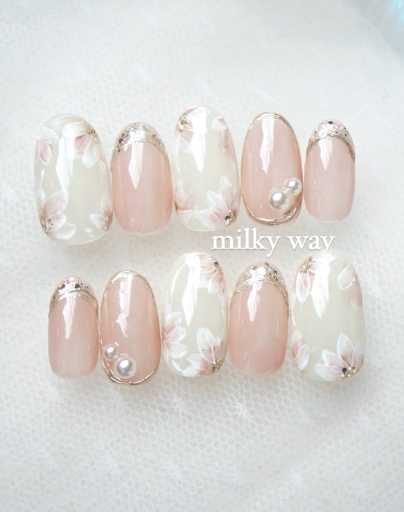 No.46 ミラーフレンチ×白フラワーネイル ブライダルネイル 結婚式  