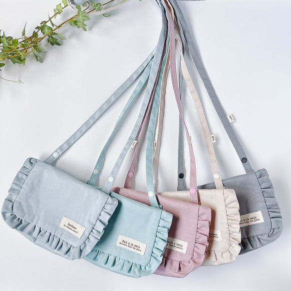 フリル移動ポケット☆オーダー受付中☆コメントください(^^) フリル移動ポケット☆ハンドメイド☆オーダー受付中です☆