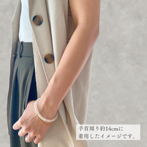 【7/25(金)までの期間限定出品】バングル クリア ゴールド 7/25(金)までの期間限定出品】バングル クリア ゴールド - メルカリ