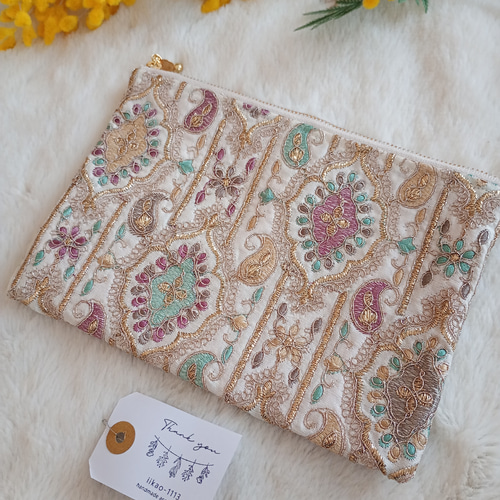 20㌢】通帳が入る贅沢インド刺繍ポーチ ザリ刺繍 通帳ケース