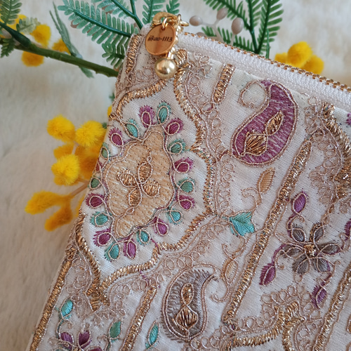 20㌢】通帳が入る贅沢インド刺繍ポーチ ザリ刺繍 通帳ケース 20㌢】通帳が入る贅沢インド刺繍ポーチ ザリ刺繍 通帳ケース