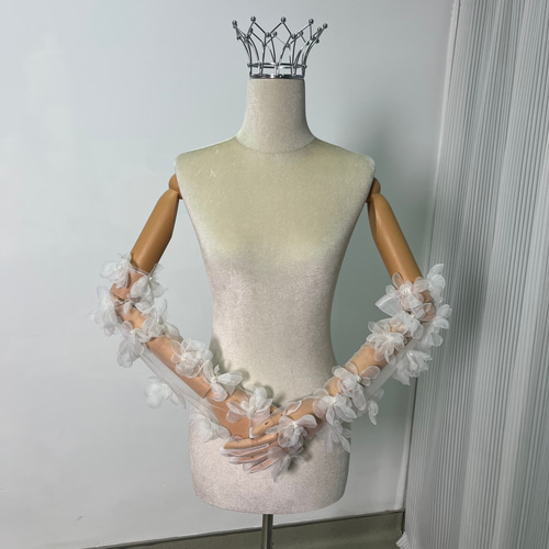 送料無料！ボレロ ウエディングドレス ロングスリーブ 3D立体レース  