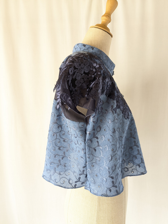 レースアップリケのミニミニブラウス 