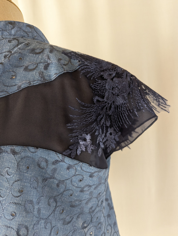 レースアップリケのミニミニブラウス 