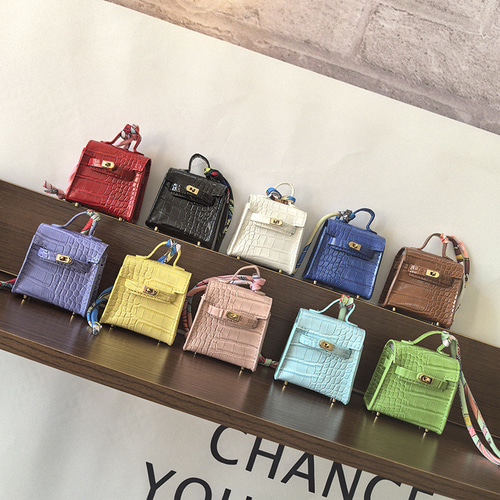 DOONEY&BOURKE ガマ口　財布　小銭入れ　キーホルダー 楽天市場】がま口 小銭入れ ストラップの通販