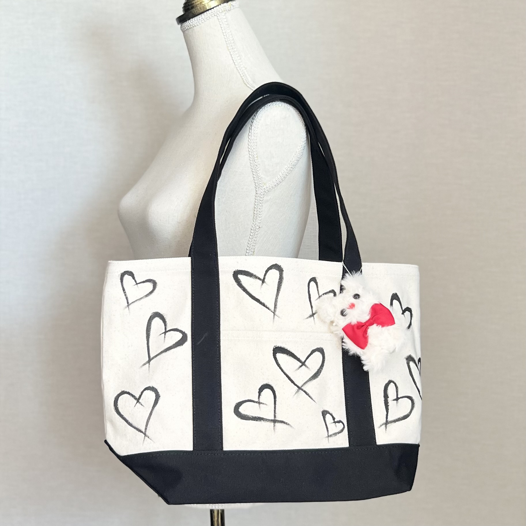 【アートなトートバッグ_No6】デザイナーによる手書きのシンプル&個性的な大容量トートバッグ