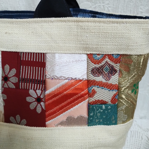 正絹帯リメイク☆パッチワーク☆横型大きめバッグ☆ハンドメイド