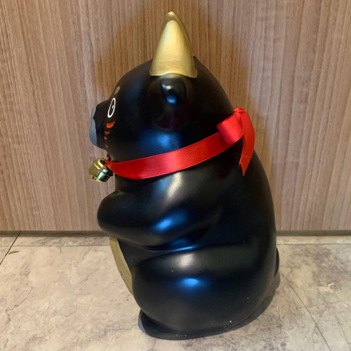 骨董黒い招き猫 約25cm 陶器製