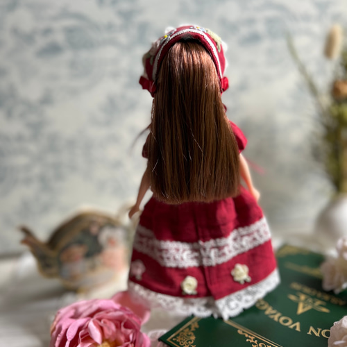 No.3 1/6ドールサイズ向け 赤いリボン刺しゅうボンネット＆ワンピース