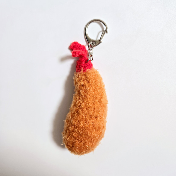 あみぐるみキーホルダー エビフライ あみぐるみ まかろに。 通販