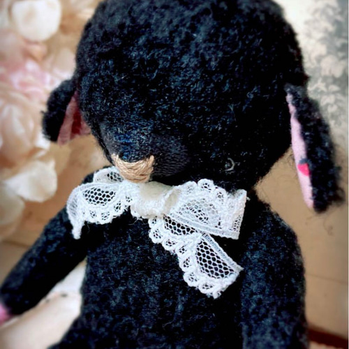 オリジナル ハンドメイド ぬいぐるみ くろいひつじ 羊 ぬいぐるみ