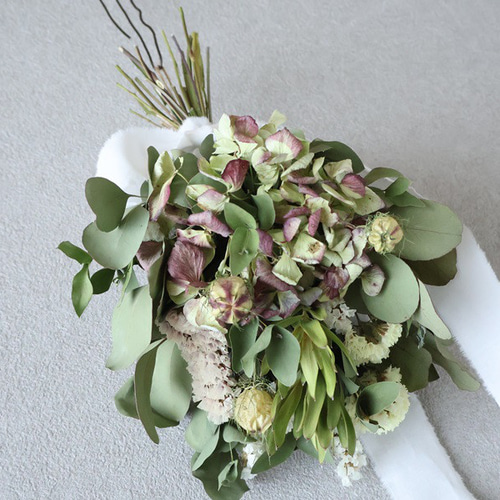 秋色紫陽花のドライフラワースワッグ ドライフラワー I Bee