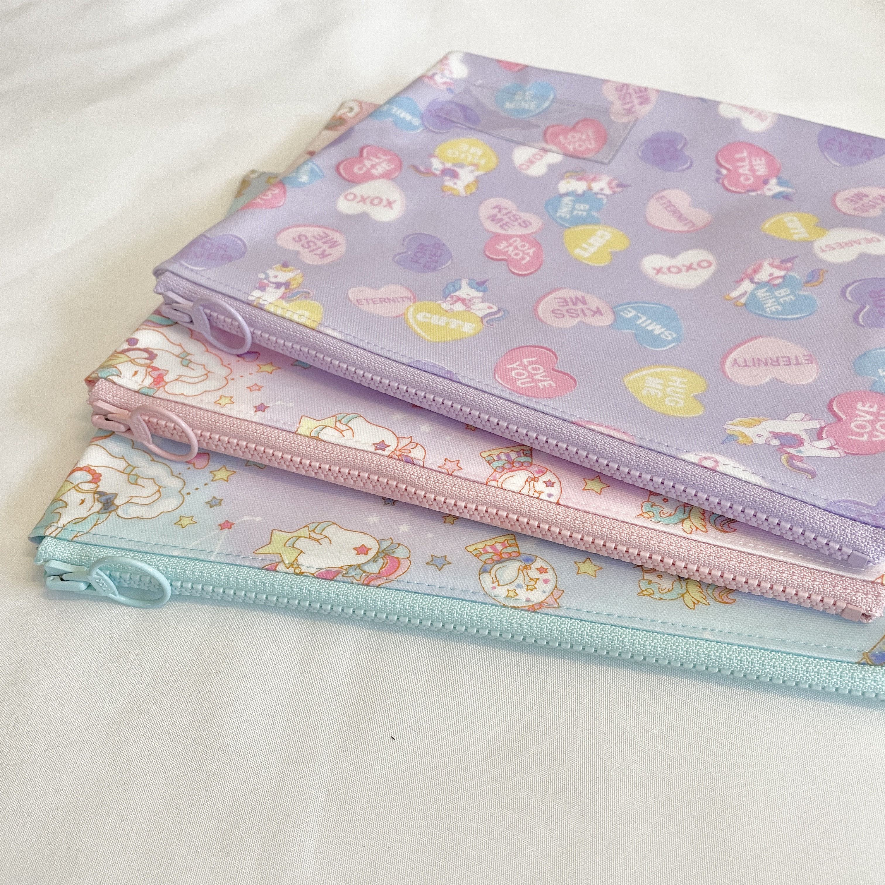 入学グッズ ハンドメイド★ピンク。ゆめかわユニコーンプリント片側紐出し巾着。入園
