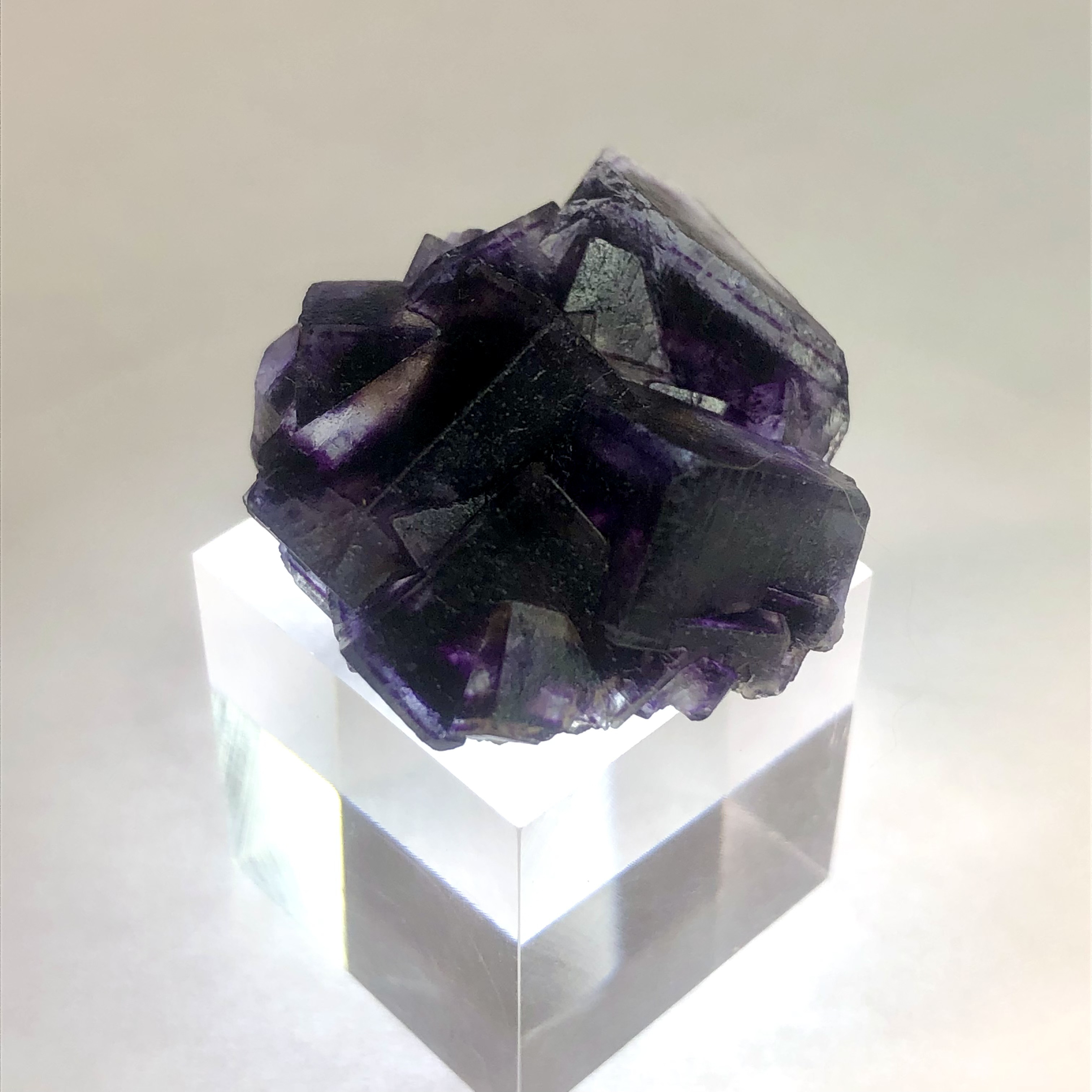 内モンゴル産フローライト 【一点物】 原石 鉱物 天然石 (No.1644)