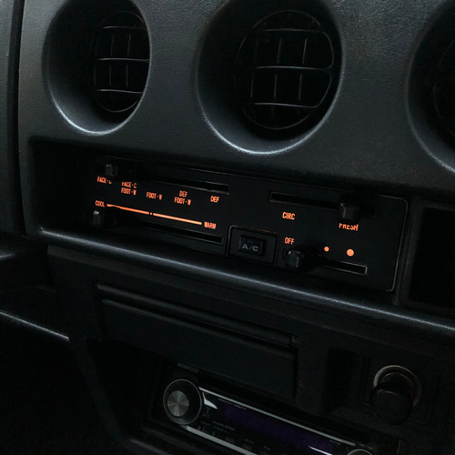 エアコンフェイスパネル クラシックスタイル ジムニーカスタム JA11