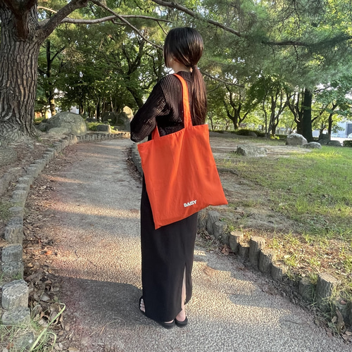 【美品】HUMAN MADE トートバッグ 刺繍ロゴ カーキ×オレンジ 肩掛け 美品】HUMAN MADE トートバッグ 刺繍ロゴ カーキ×オレンジ