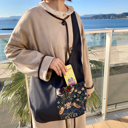 ハンドメイドショルダーバッグ☆はなはなはちページです♪ 花モチーフバケットショルダーバッグ - ベルーナ【公式】