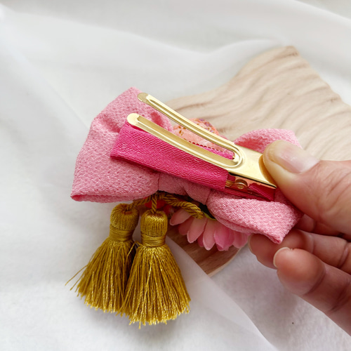 うさぎの和風リボン 赤】ひなまつり 七五三 髪飾り つまみ細工