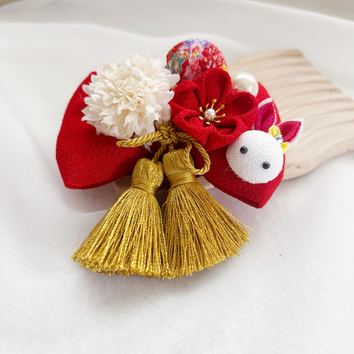 うさぎの和風リボン 赤】ひなまつり 七五三 髪飾り つまみ細工