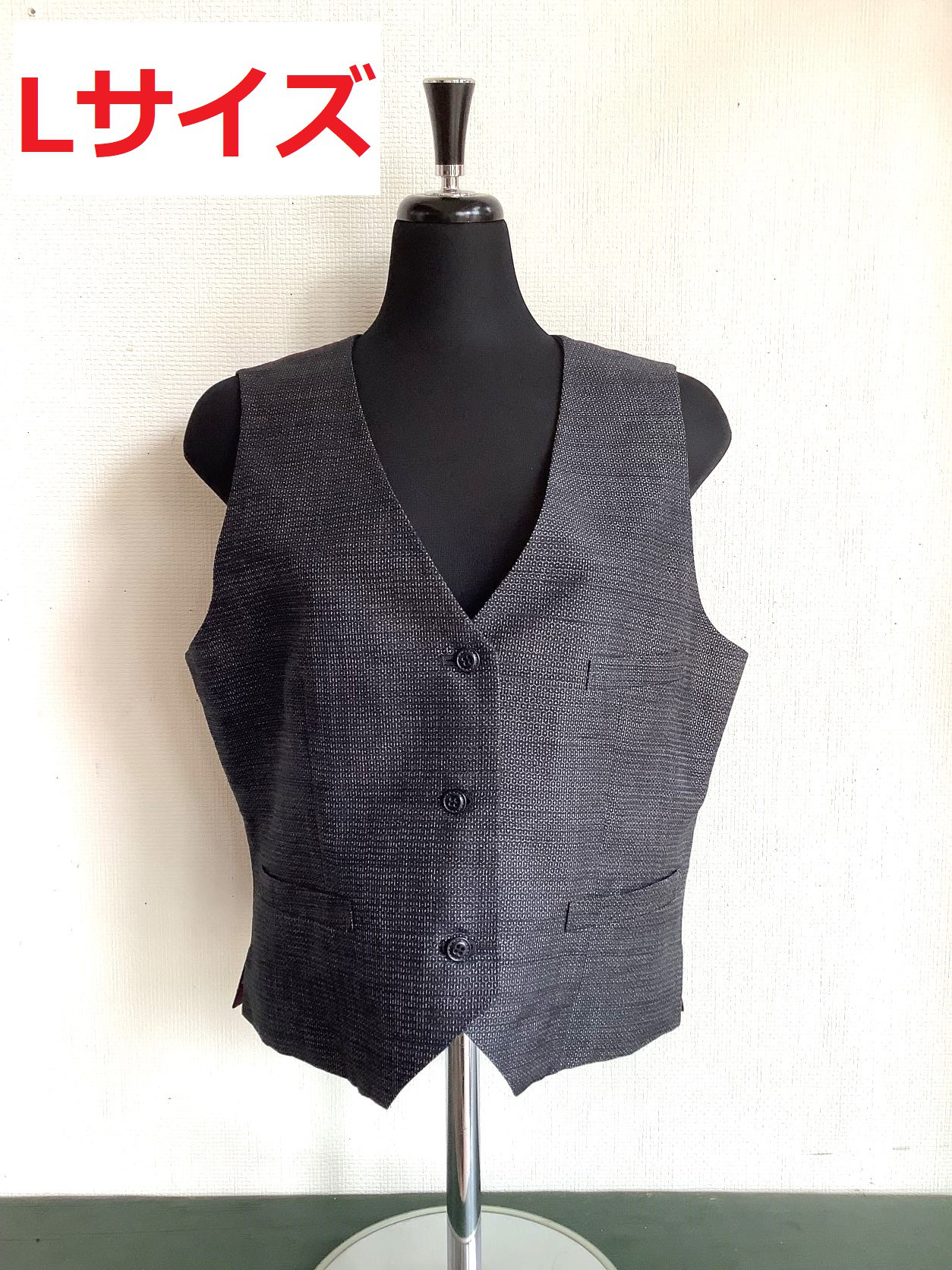 伝統織物のトップブランド塩沢紬ベスト（レディース）Ｌサイズ