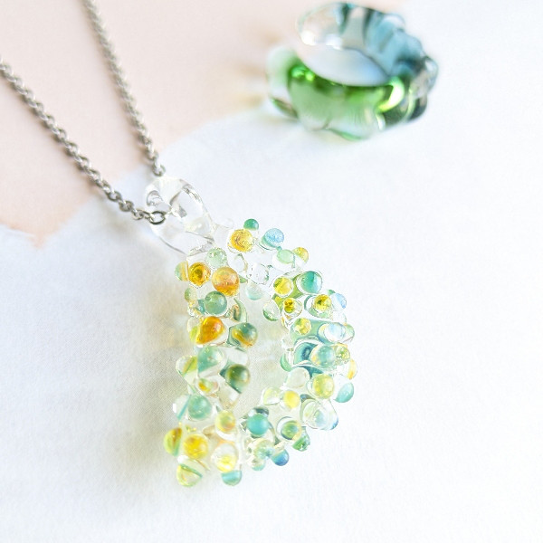 MOON 煌めきの露 ロングネックレス　サージカルステンレスチェーン　ガラス