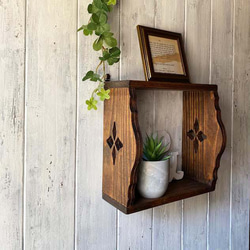 アンティーク風 ウオールシェルフ 壁掛けラック 木製棚 ウオルナット