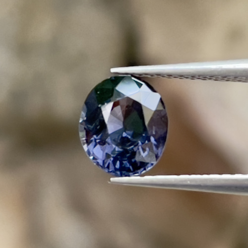 スピネル ダークブルー スピネル ルース 1.60 カラット オーバル