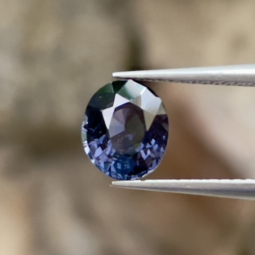 スピネル 天然宝石 ルース ティール ブルー スピネル 0.75 カラット アッシャー カット 天然宝石 - Zakkano ｜クラフト作品  通販サイト【つなぐマーケット】