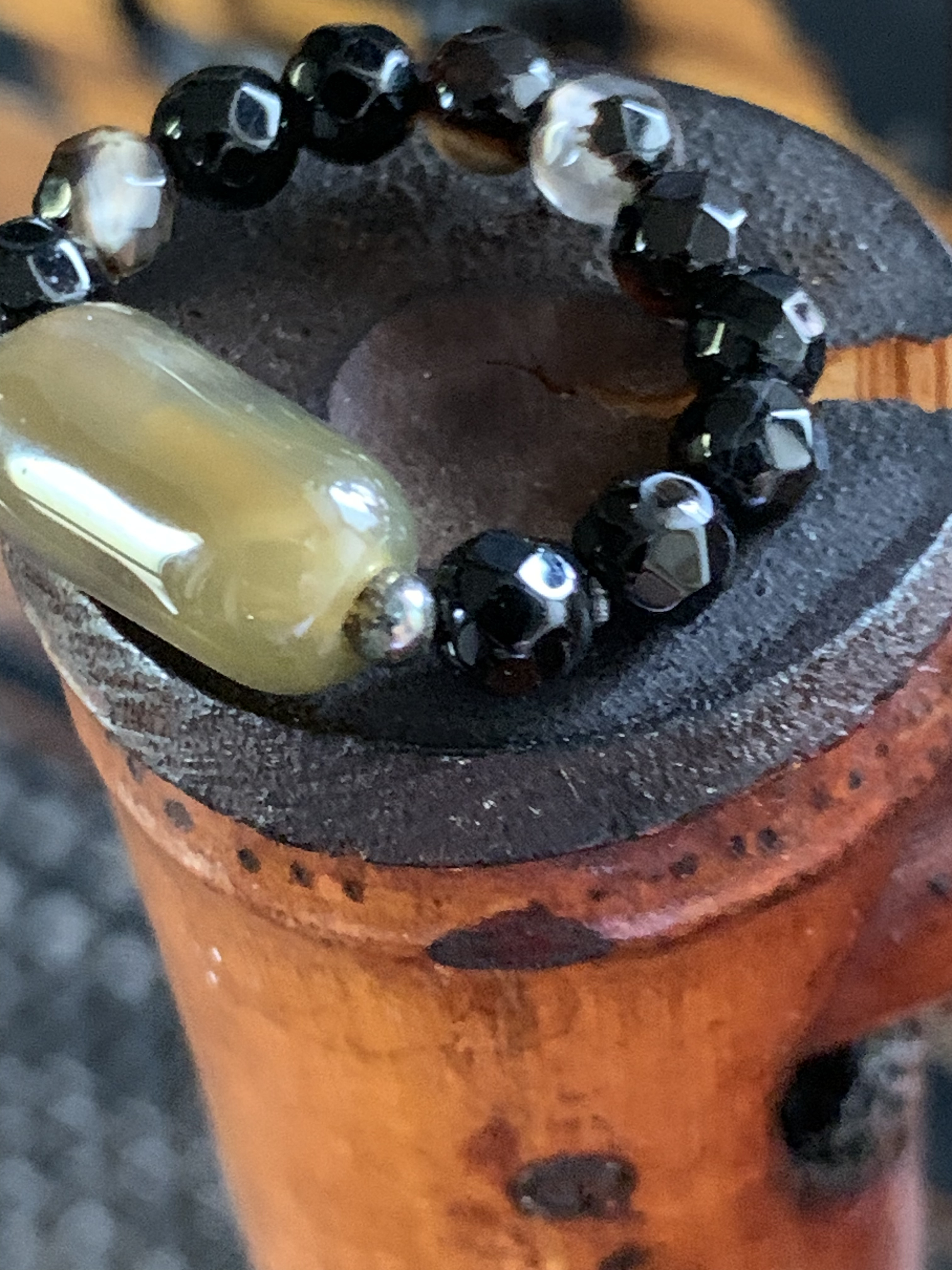 100年程前のアンティーク瑪瑙と黒瑪瑙カット珠の指輪 護符石リング