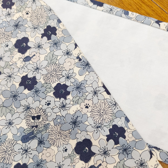 【受注製作】弓道　弓巻き　お花畑の猫　ブルー 2枚目の画像