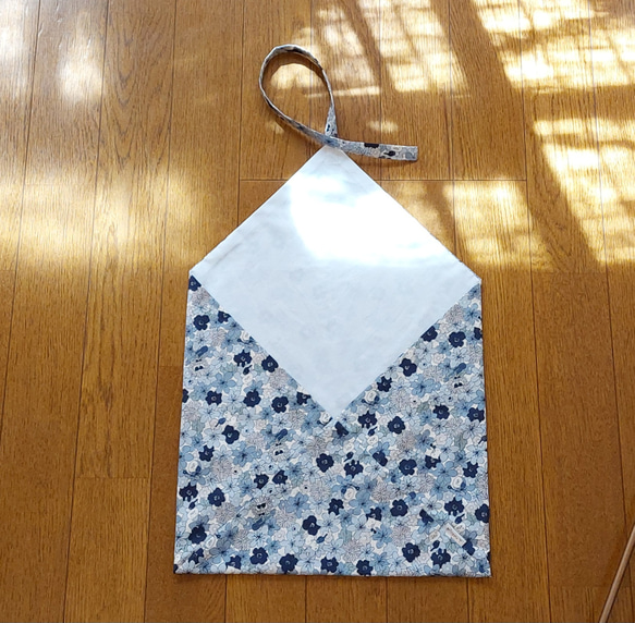 【受注製作】弓道　かけ袋　お花畑の猫　ブルー 2枚目の画像