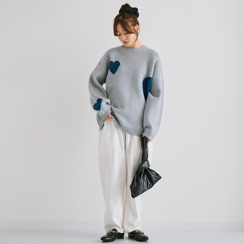 SALE】トレーナー感覚できるお洒落ニット もちっと柔らか触感 厚手