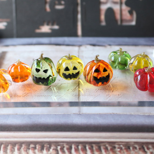 ハロウィン 大型 カボチャライト ガラス製 ガラス細工 照明 装飾 ハロウィン 大型 カボチャライト ガラス製 ガラス細工 照明 装飾