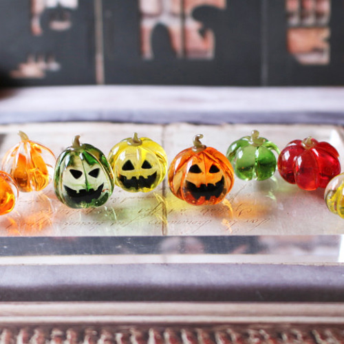 ガラスのハロウィン・ミニチュアジャックオランタン・かぼちゃ畑