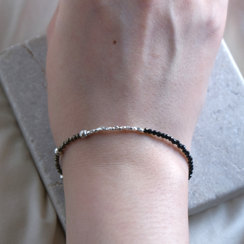 svart og pýrít bracelet：天然石パイライト/ブラックスピネル