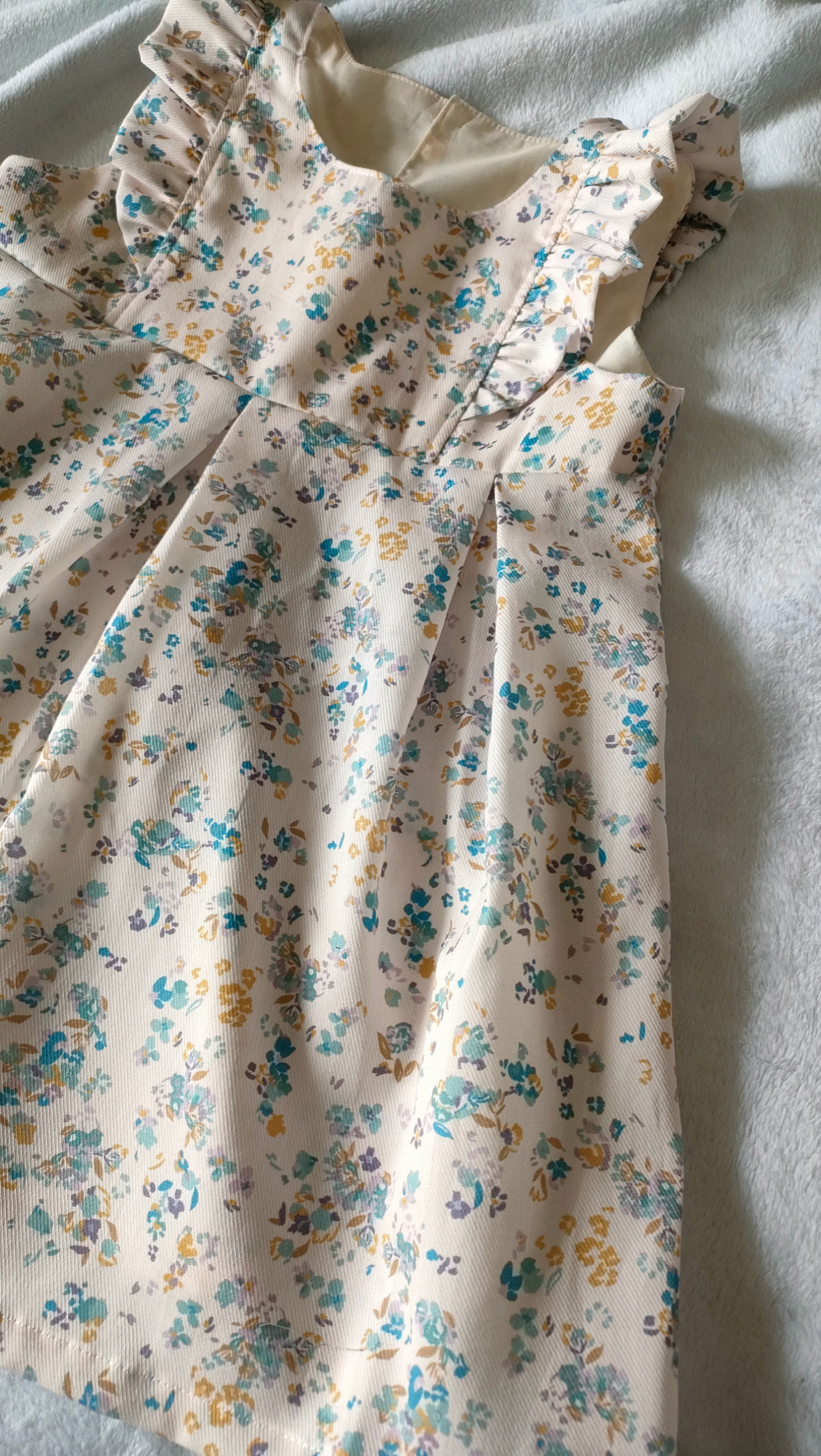 1名様限定SALE価格【フランス生地】ノースリーブワンピース