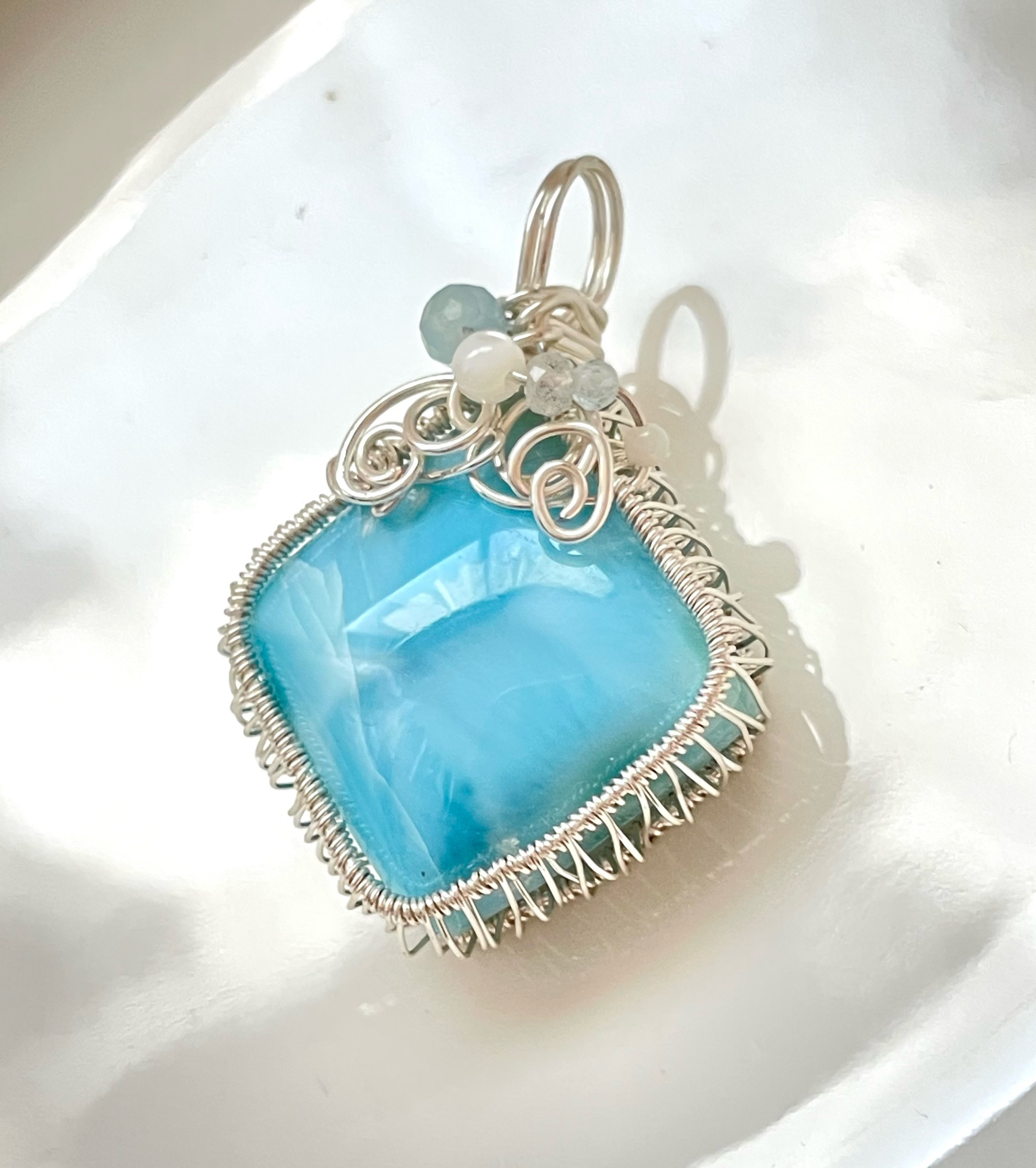 Earth's Beauty ラリマー　ペンダントトップ(天然石　天然石ネックレス　ワイヤーアクセサリー　一点物)