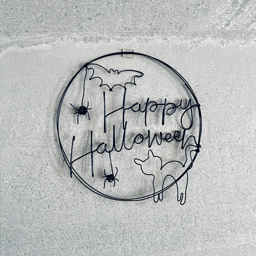 ハッピー ハロウィン 黒猫のリース ワイヤーアート ブラック 虫