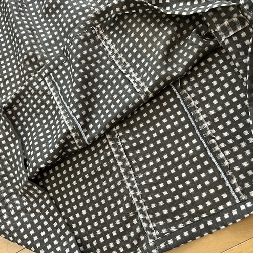 ✴︎アンティーク銘仙✴︎着物リメイクワンピース✴︎絹100%✴︎フレンチスリーブ✳︎ 着物リメイクワンピース 銘仙 ワンピース ooneko 通販 18146084